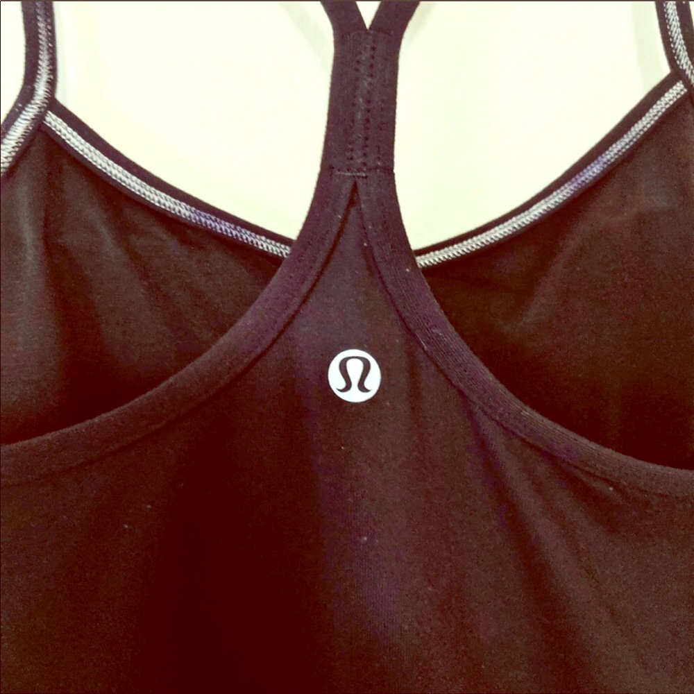 XS Lululemon Black Tank. EUC.